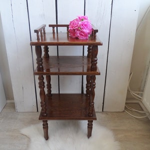Lebber vintage® - Vintage side table, hall table, wall table.