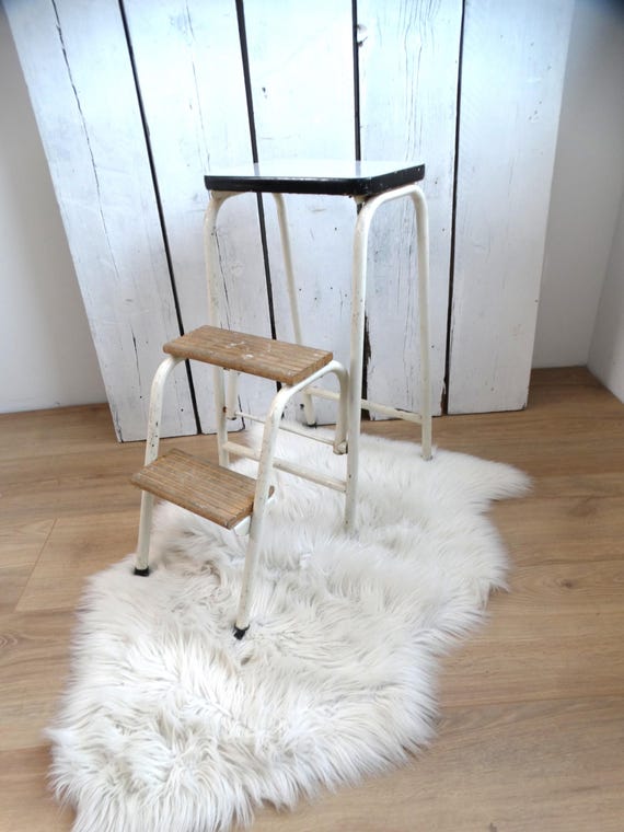 Lebber vintage® - Vintage 70's kitchen steps - retro kitchen home decor - hinged pull out - staircase - step stool plant