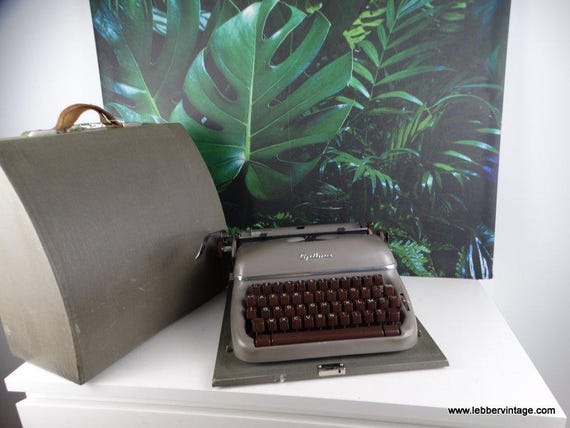 Lebber Vintage® - Brown Olympia Elite 3 Typewriter, Vintage Working Typewriter with Case, Father's Day Gift, Gift for ....