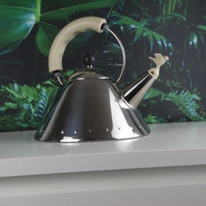 Lebber vintage® - Vintage Alessi conico Stainless Steel Kettle, Post Modern Micheal Graves for Alessi Kettle, 1980&#39;s Italian Designer Kettle