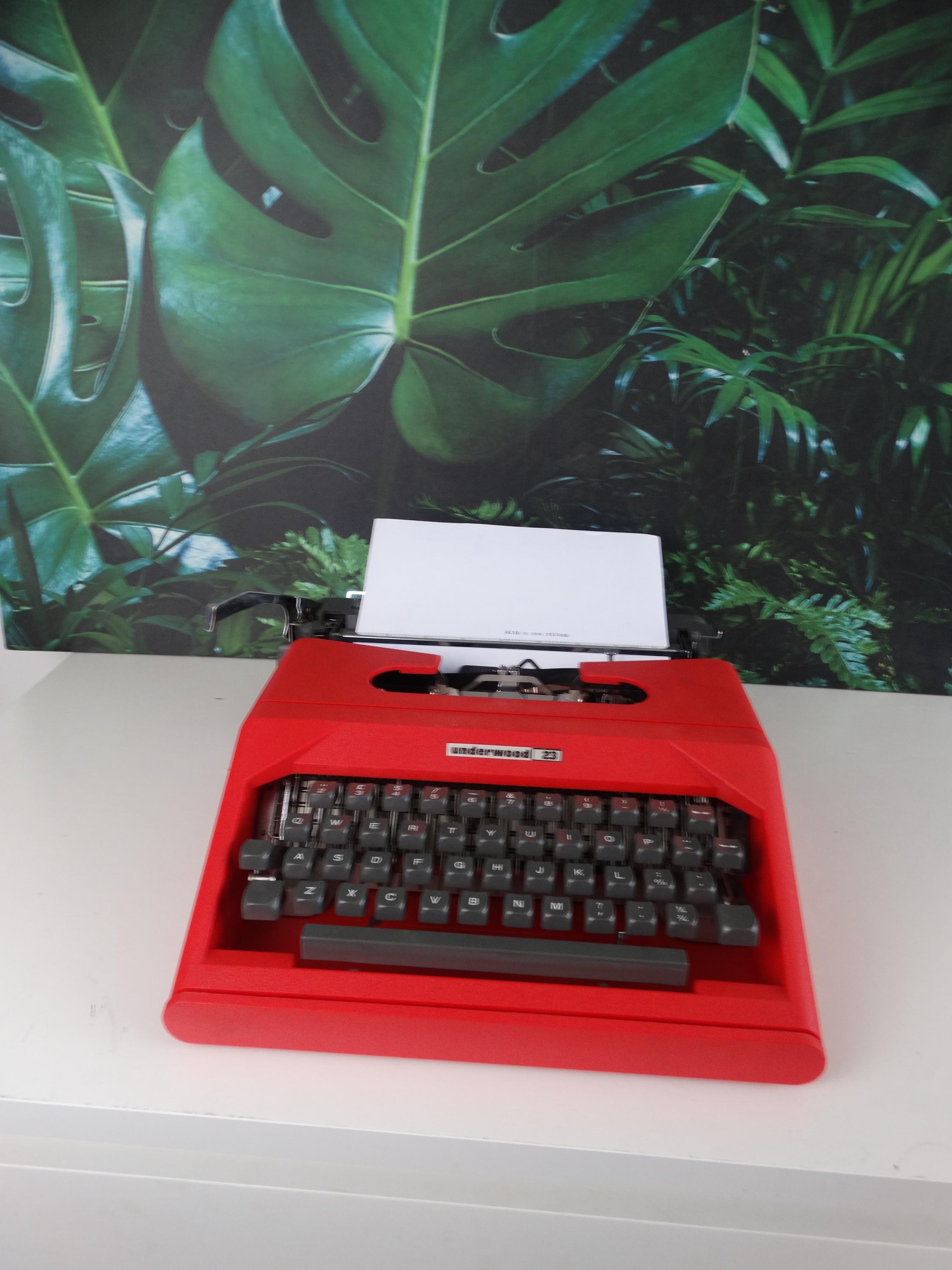 Lebbervintage® - Underwood 23 タイプライター、オリジナルの赤い
