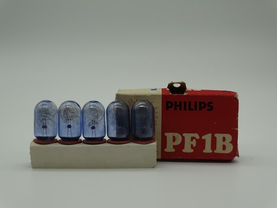 Lebber vintage®- Philips PF1B Photoflux Flash lamp, price per box = 5 lamps.