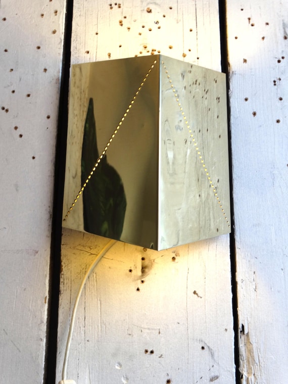 Lebber Vintage® - Vintage brass wall lamp, Hollywood Regency style. 1980s.