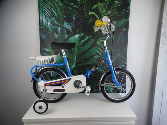 Lebber Vintage® - Vintage children's bicycle from 1984, made in Italy. New in box.