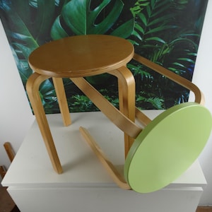 IKEA フロスタ　アアルト　スツール60風 IKEA フロスタ アアルト スツール60風 - メルカリ