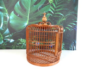 Lebber vintage® - Jaula para pájaros de bambú de estilo vintage con comederos y percha de porcelana.