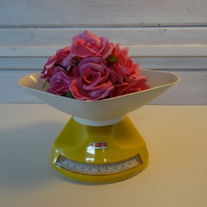 Lebber vintage® - Vintage Tomado kitchen scale! Very rare!!