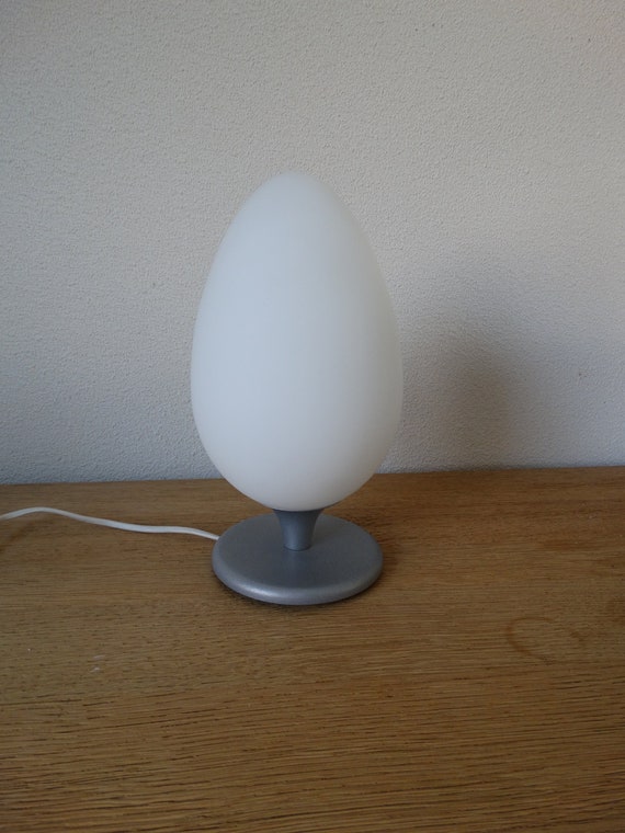 Lebber vintage® - Beautiful vintage glass table lamp egg-shaped, 90s.
