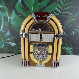 希少　ビンテージラジオ　SPRIT OF ST. LOUIS ラジオ Vintage Spirit of Saint Louis Tabletop Jukebox Radio