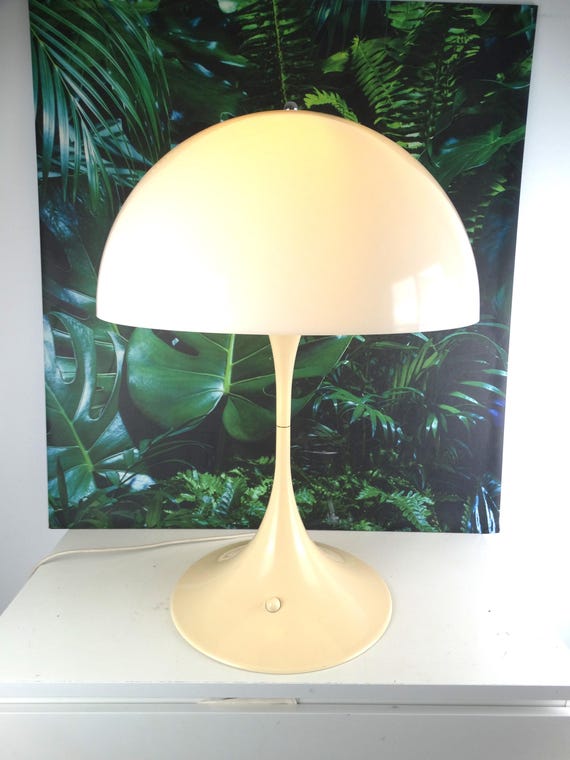 Lebber vintage® - Vintage Louis Poulsen Pantella lamp 23430 By Verner Panton.