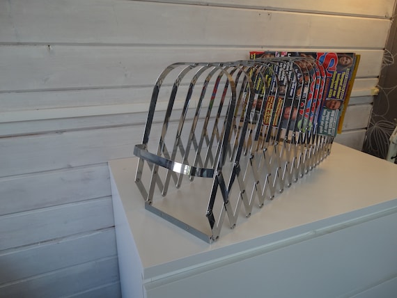 Lebber vintage® - Vintage Luther Evans magazine rack, 16 shelves.