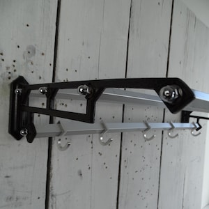Lebber vintage® - Lebber vintage® - Beautiful wagon coat rack made of chromed metal, French train coat rack, art deco style practical coat rack