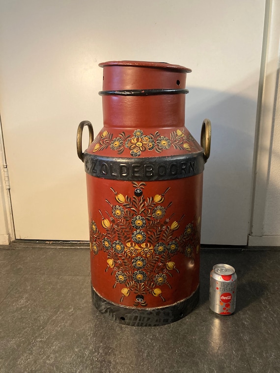 Lebber vintage® - Dutch milk can 30 liter Hindeloopen painted, very decorative!!