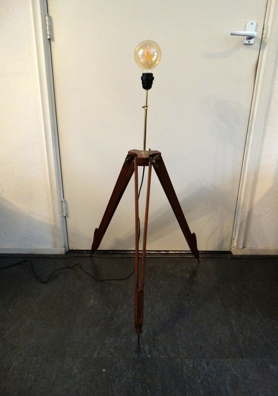 Lebber vintage® - Original vintage tripot lamp, height adjustable.