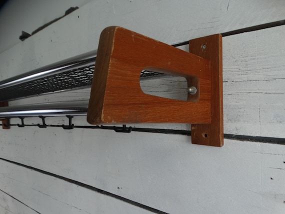 Lebber vintage® - Vintage Scandinavian coat rack from the 60s.