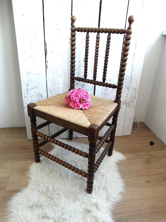Lebber vintage® - Antique beech wood, hand-turned so-called Bobbin chair, with rush seat!