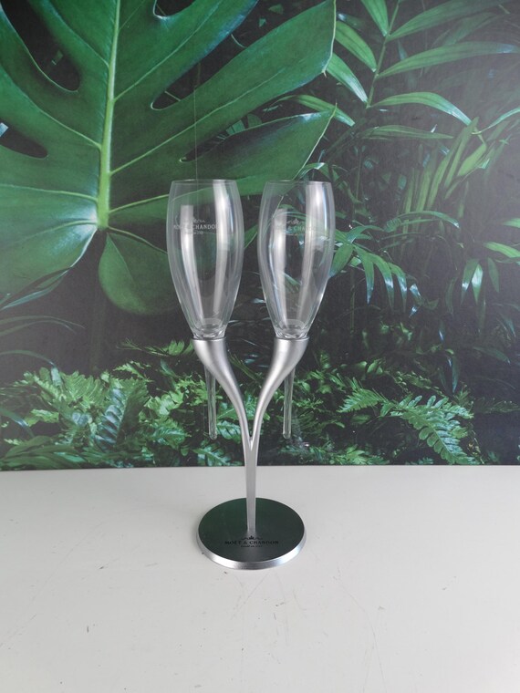 Lebber vintage® - French Moët & Chandon Champagne glasses with stand.