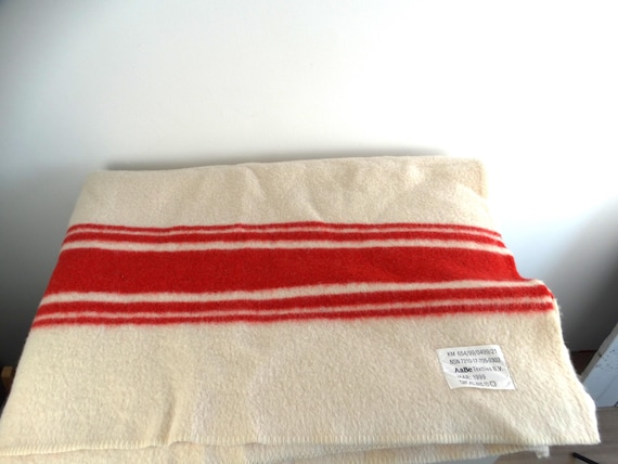 Lebber vintage® - Vintage wool blanket 100% pure virgin wool from AaBe Dutch wool blanket 220 x 180 cm navy blanket.
