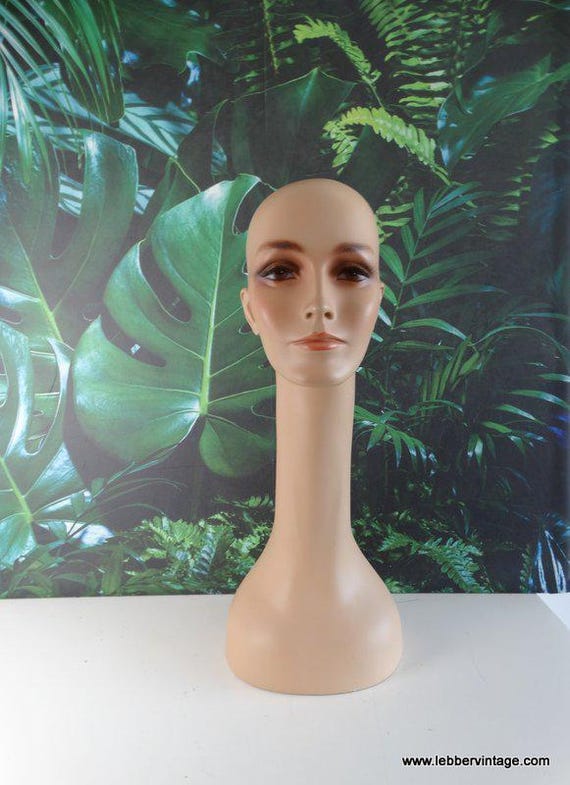 Lebber vintage® - Vintage Mannequin head with extra long neck.