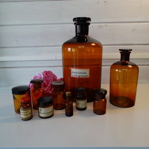 Lebber vintage - Pharmacists bottle, pharmacists jars!