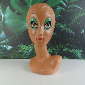 Lebber vintage® - Vintage 1970s Twiggy store display head, 70s retro mannequin head
