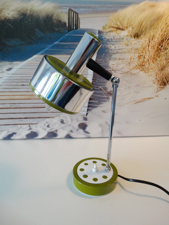 Lebber vintage® - Vintage table lamp, in the original green color with chrome, seventies!