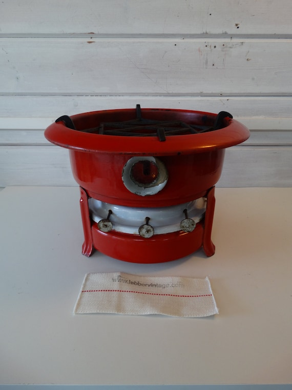 Lebber vintage® - Vintage Original red petroleum stove. 3 pits.