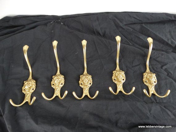 Lebber vintage® - 5 x Handmade brass Lion hook, Design coat racks, Lion coat hook, Wall hook, Coat racks
