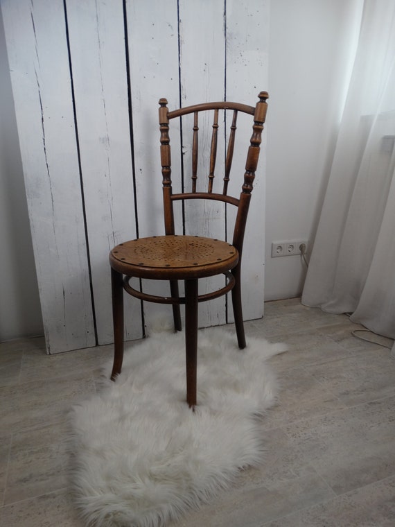 Lebber vintage® - Antique Thonet chair, 1930.