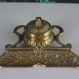 Lebber vintage® - Elegante antieke koperen inktpot.