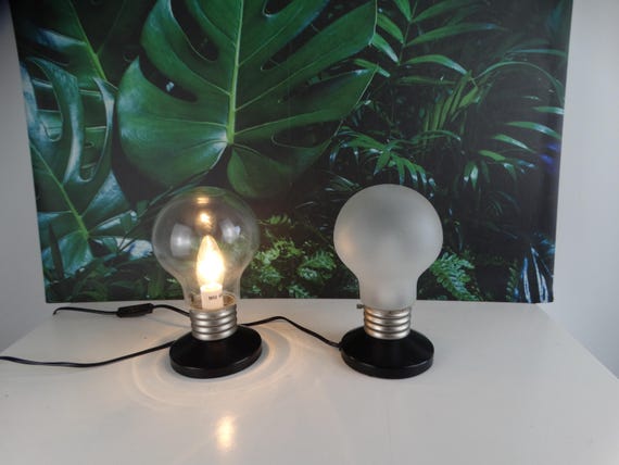 Lebber vintage® - Ikea blinda pop art lamp, in the shape of a light bulb!