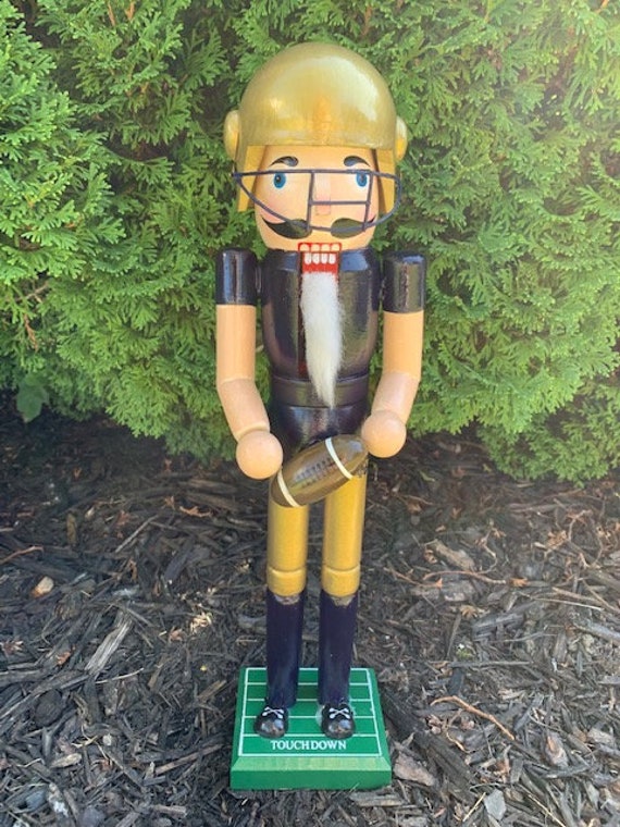 Notre Dame Fighting Irish Nutcracker; ND Custom Painted Nut cracker; College Football Christmas Decor; Fighting Irish Fan Decor; Football Notre Dame Fighting Irish Nutcracker; ND Custom Painted Nut cracker; College Football Christmas Decor; Fighting Irish Fan Decor; Football
