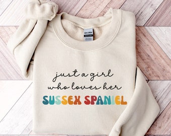 Sussex Spaniel Dog Retro Sweatshirt Gift for Girl or Woman - Funny Dog Sweater - Sussex Spaniel Dog Owner Sweatshirt for Pet Lover