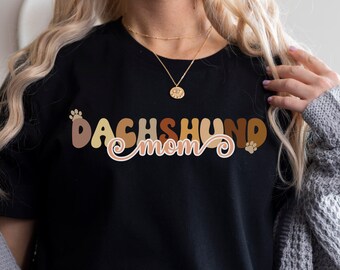 ダックスフンドママシャツ、ダックスフンドの飼い主へのギフト、女性用ダックスフンド服、ダックスフンド愛好家シャツ、ウインナードッグギフト、ソーセージドッグTシャツ