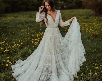 Blush lace Boho Wedding Dress/Open Back Blush lace Wedding Dress/Bohemian Deep V-Neck Tulle Wedding Dress/Sexy V neck wedding gown