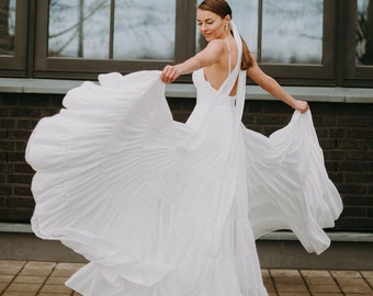 Light Ivory Chiffon Wedding Dress for the Perfect Summer Wedding/Flowy Wedding Gown with Thin Straps and Delicate Top/Beautifully Detailed