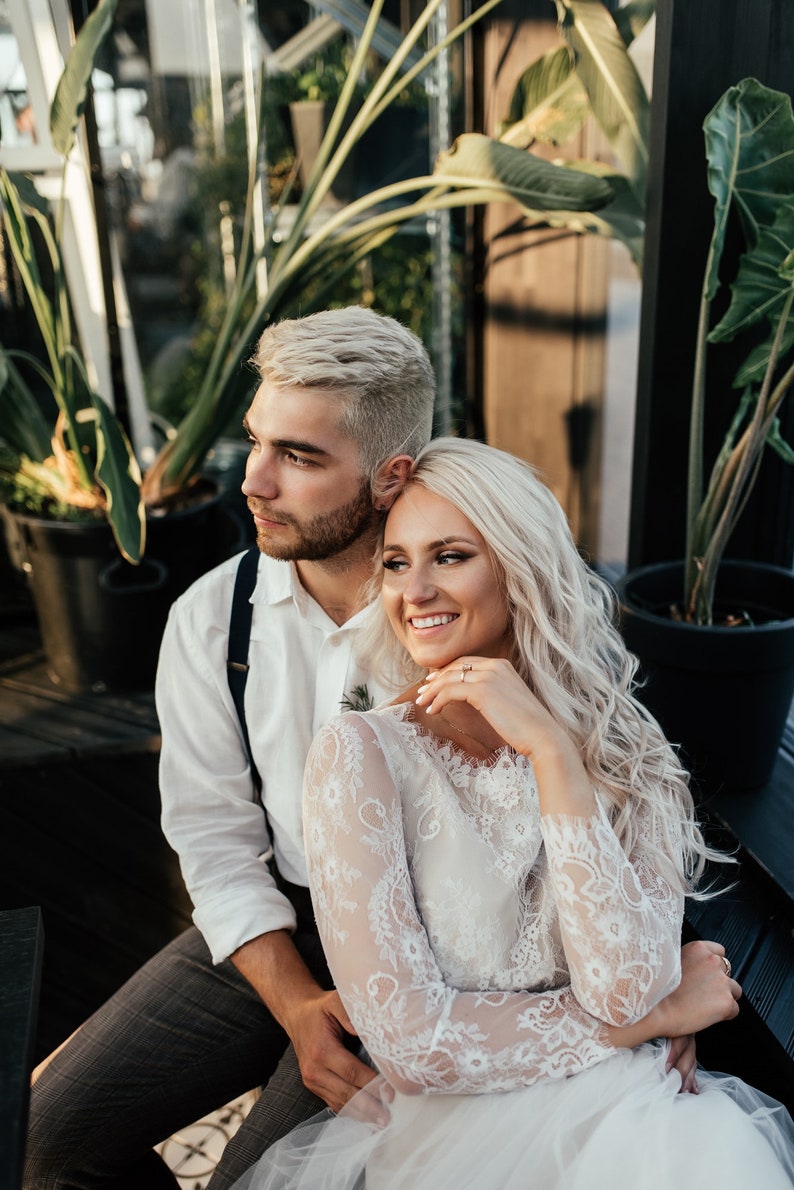 Robe de mariée volumineuse en tulle couleur lait avec doublure beige et dentelle délicate/robe de mariée d'été légère à manches longues image 4