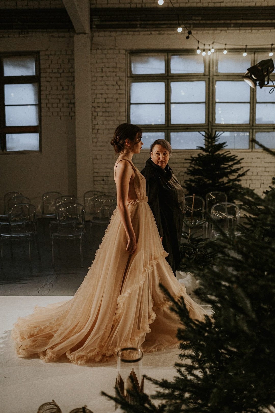 Abito da sposa boho in tulle color carne/beige con schiena