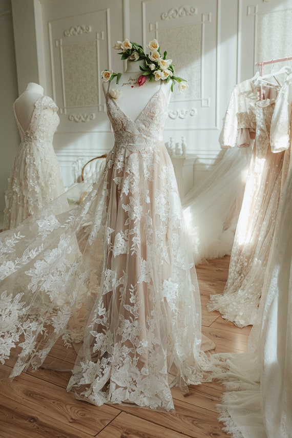 floral lace wedding dress