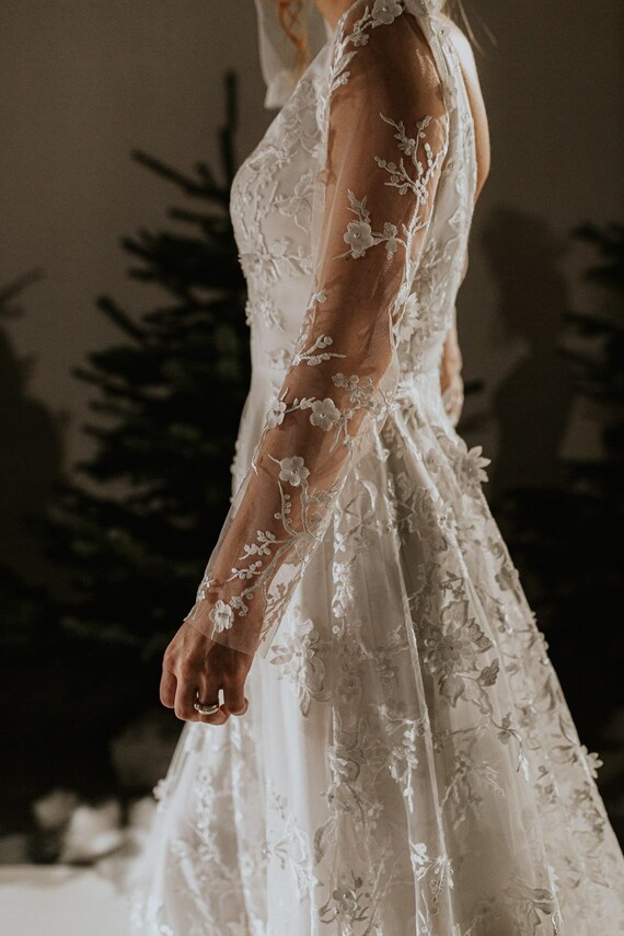 chinese dress ladies High-Neck Long Sleeve Lace Mermaid Wedding Dress with 3D Floral Appliqué main image 0