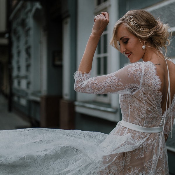 Beige Delicate Lace Wedding Dress/ Bohemian Lace Wedding Dress with Sleeves/Open Back Lace Wedding Dress/ Vintage Style Lace Wedding Dress/