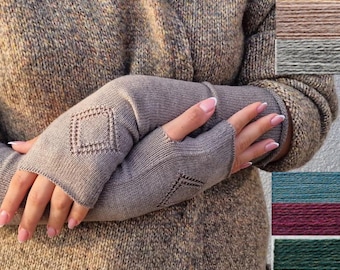 Merino wool knitted long arm warmers for her, Merino wrist warmers women, fingerless arm gloves, long gloves, fingerless gloves woolen