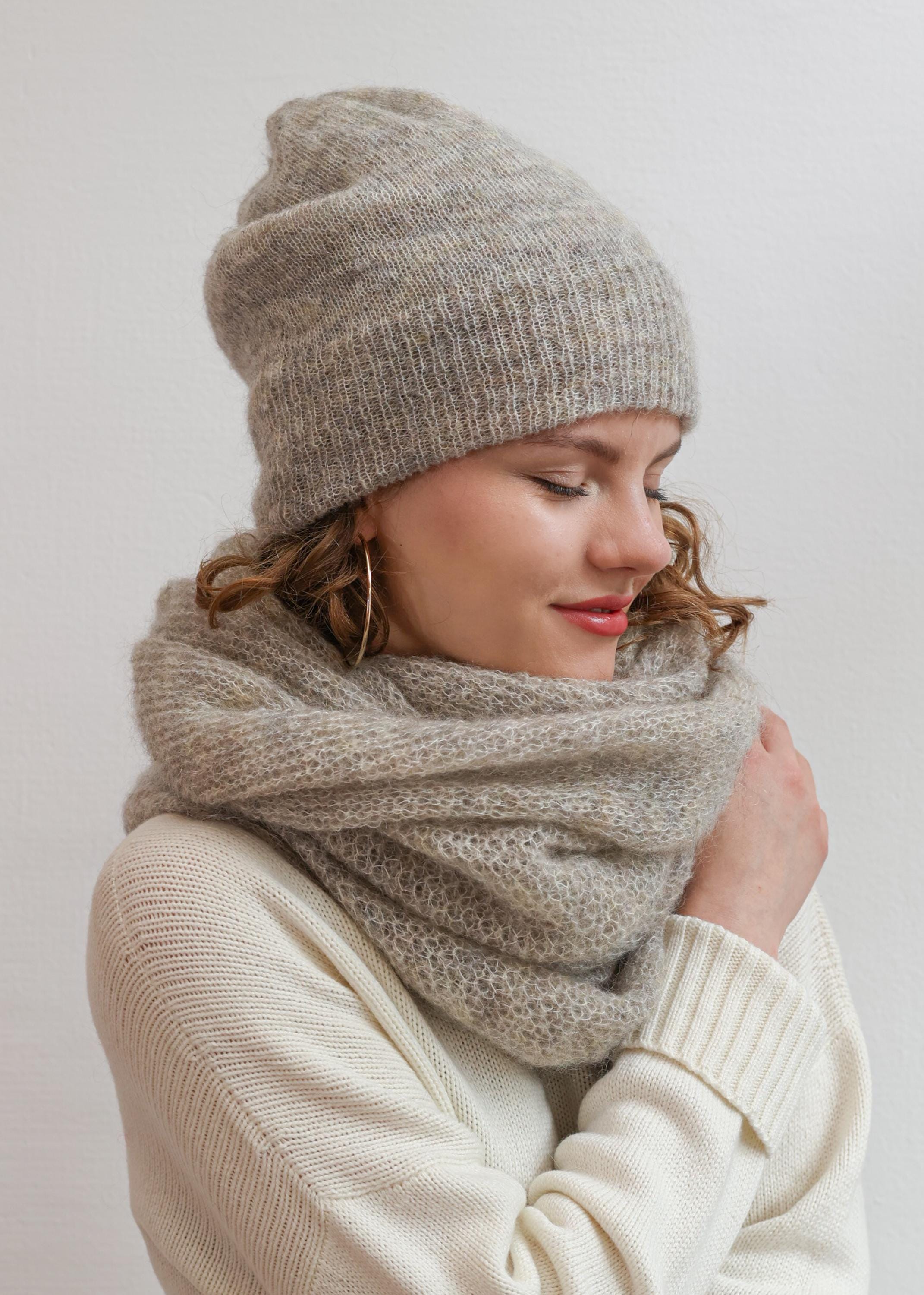 Sciarpa Guanti Cappello per Uomo Sciarpa Elastico Pile Set 3 Pezzi Berretto Inverno Per Unisex Spessa Maglia Calda Cap, Beige, Etichettalia unica Sciarpa Guanti Cappello per Uomo Sciarpa Elastico Pile Set 3 Pezzi Berretto Inverno Per Unisex Spessa Maglia Calda Cap, Beige, Etichettalia unica