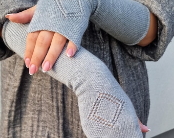 Merino Wool Fingerless Gloves: Gray Knit Arm Warmers