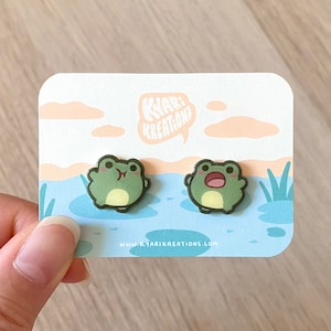 Cute Froggy Earrings, Frog Stud Earrings, Toad Earrings, Summer Earrings, Animal Stud Earrings