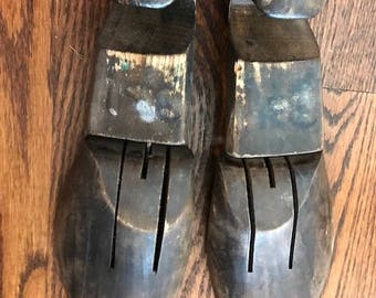 Vintage 1950s size 10 Foot Joy wood shoe stretchers