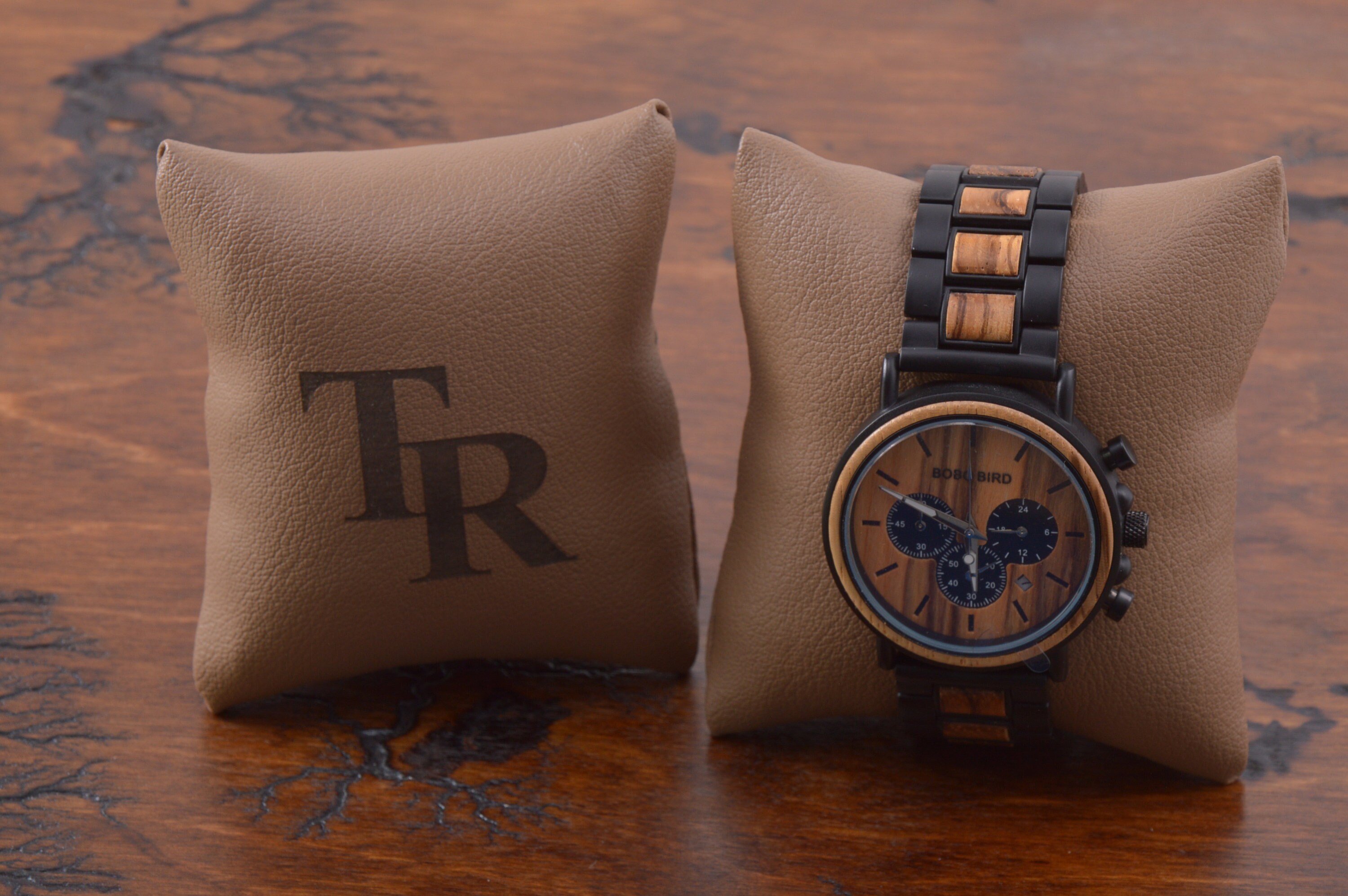 SET OF 8 watch box pillows watchbox pillows Leather Watch Etsy