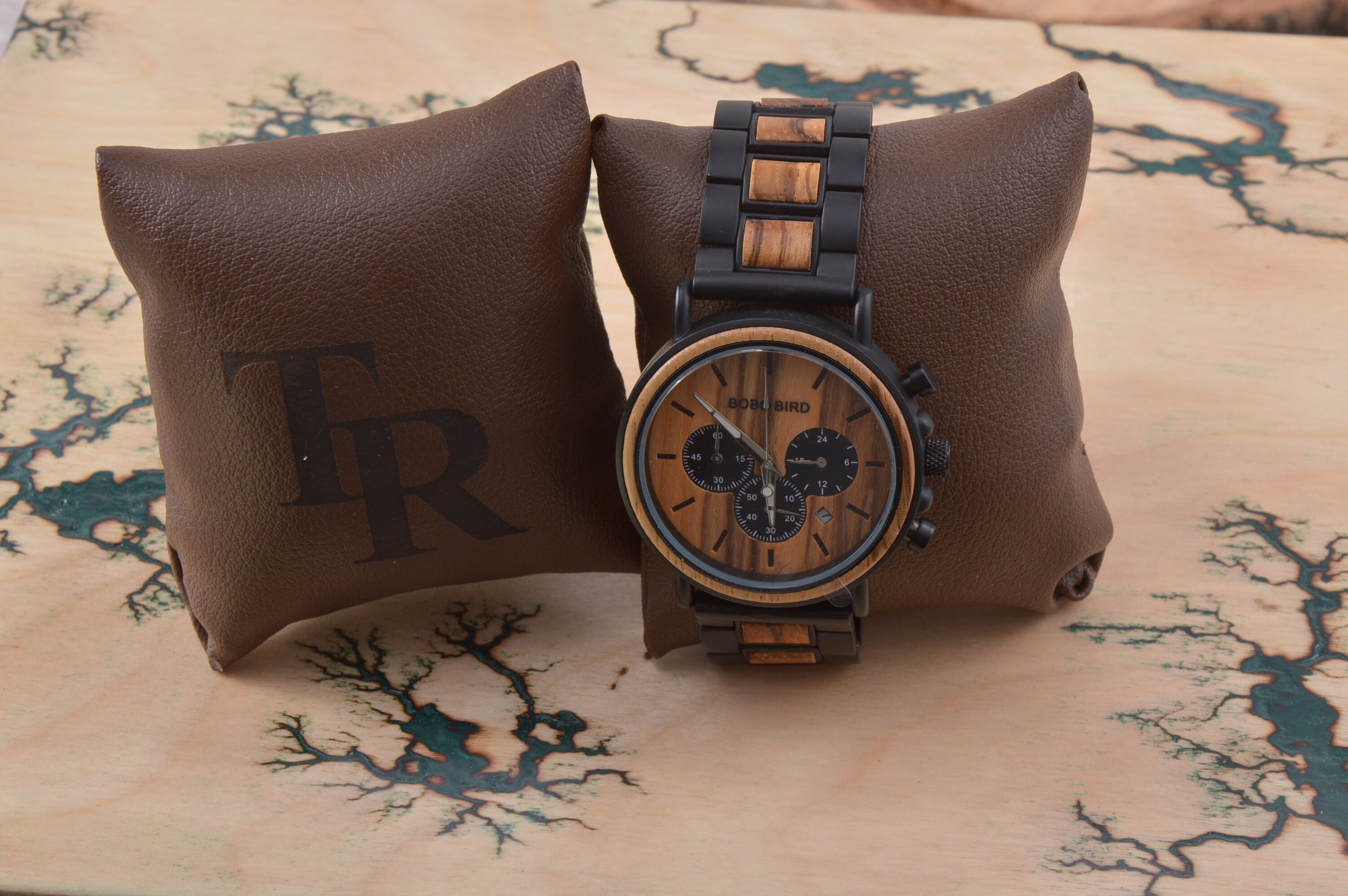 SET OF 8 watch box pillows watchbox pillows Leather Watch Etsy