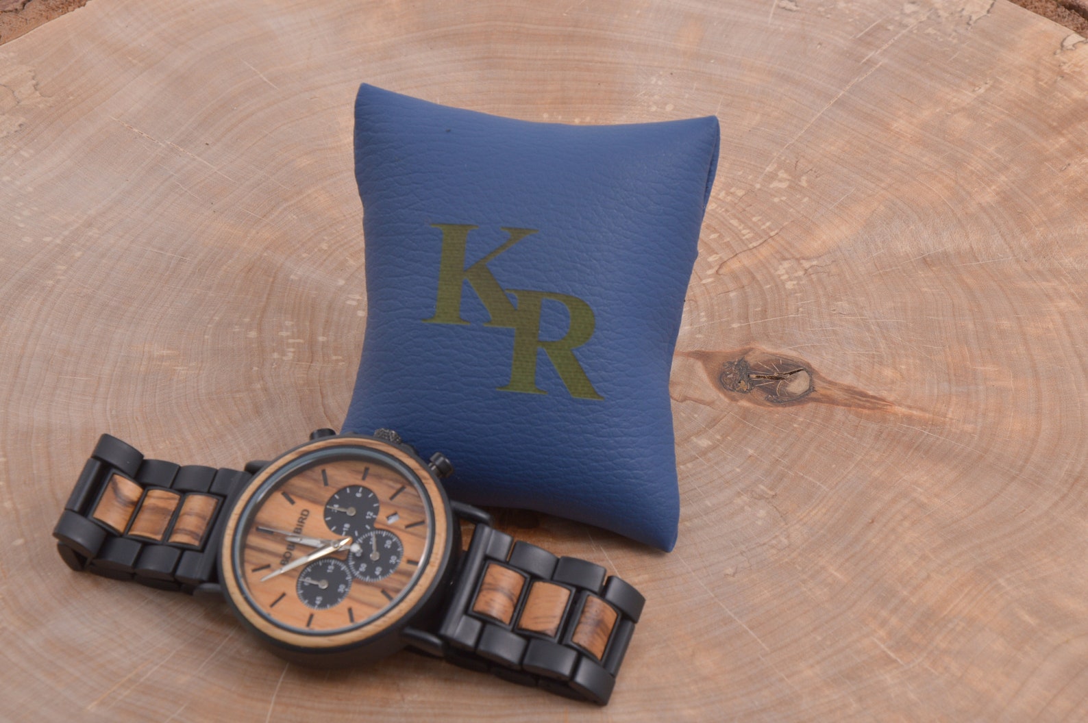 SET OF 8 watch box pillows watchbox pillows Leather Watch Etsy