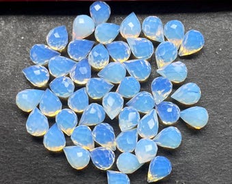 Druppel van 4 x 6 mm geslepen opaalglas Geweldig in het lab gemaakte steen Mooi opalietglas gefacetteerd druppel- opaalglas genezingskristal- opaalglas los